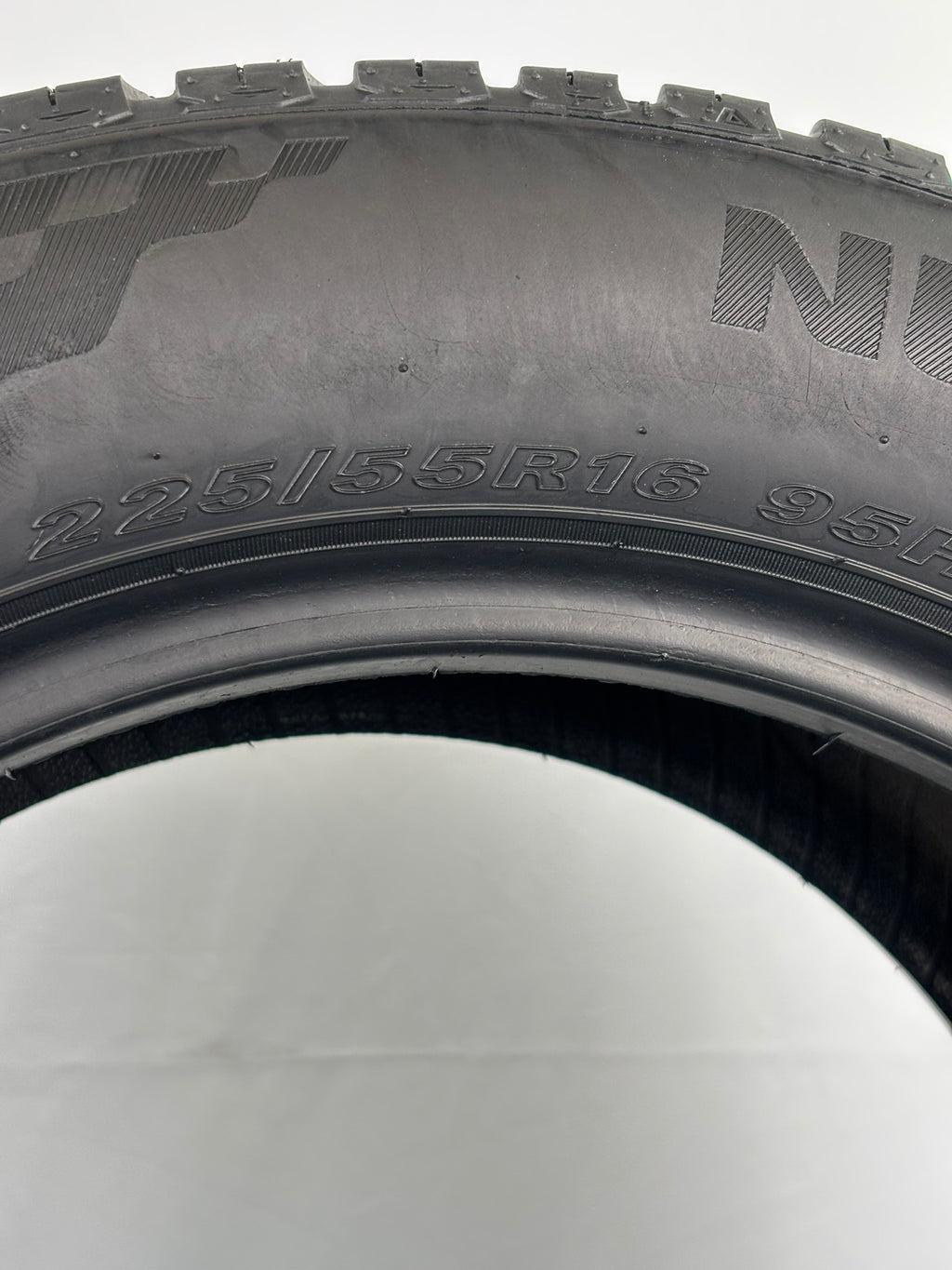 225/55 R16 95H Nexen 4Season M+S