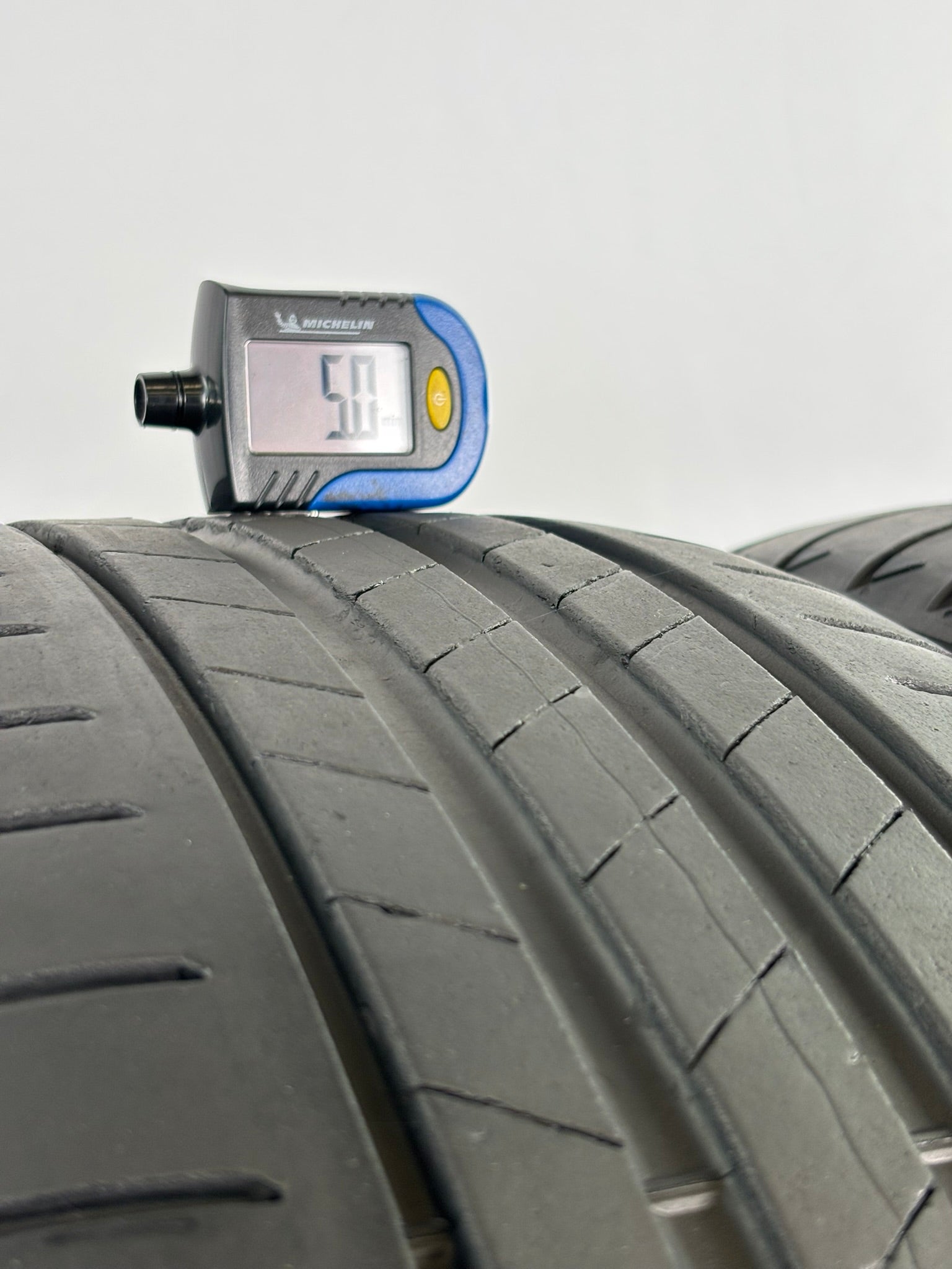 225/40 R19 93Y Bridgestone Turanza T005 RFT