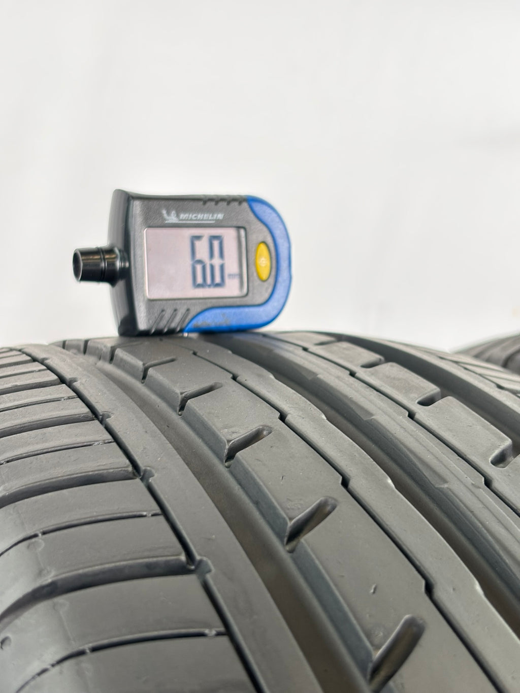 205/55 R16 91V Yokohama BluEarth-Es