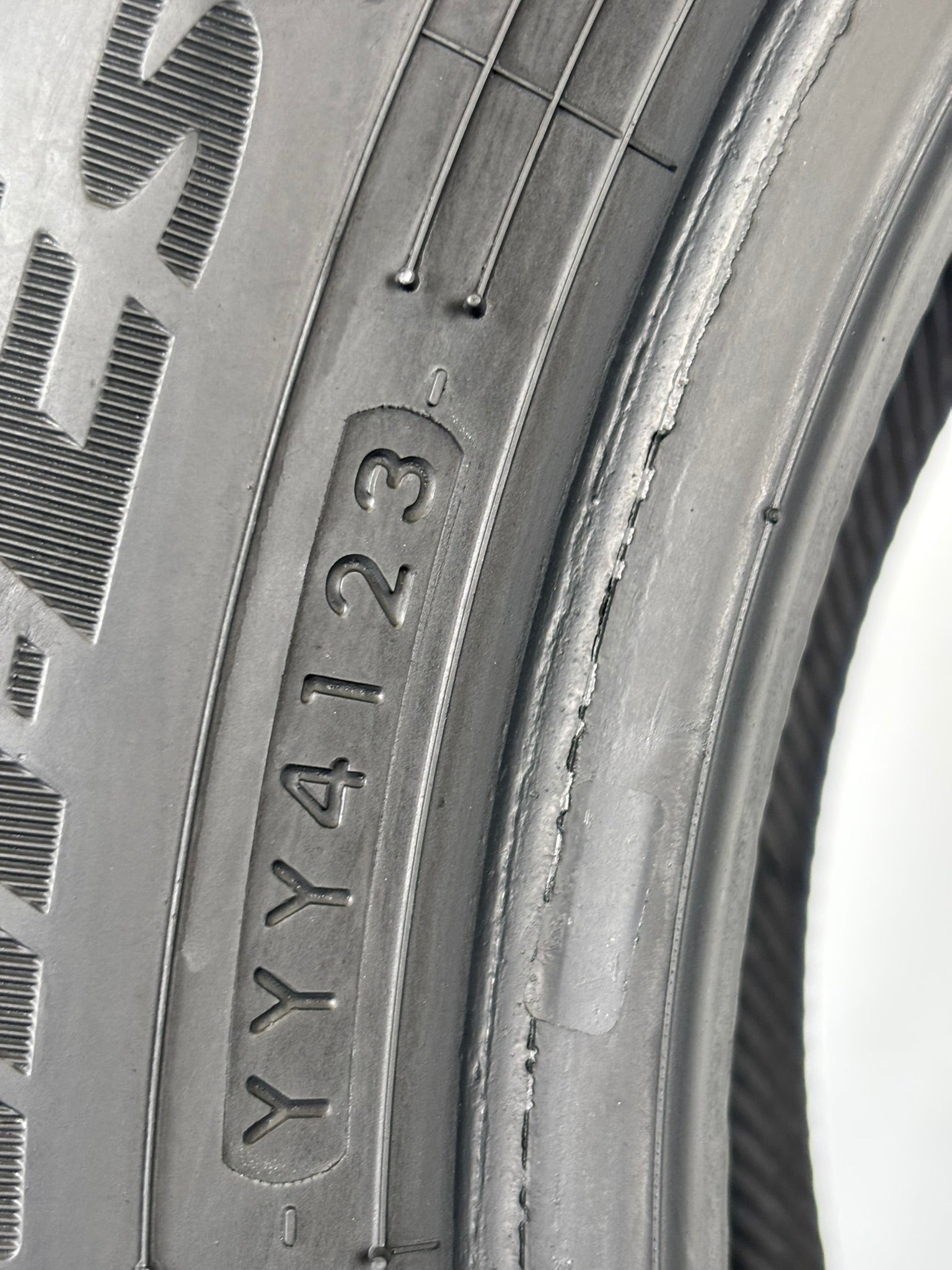 205/55 R16 91V Yokohama BluEarth-Es