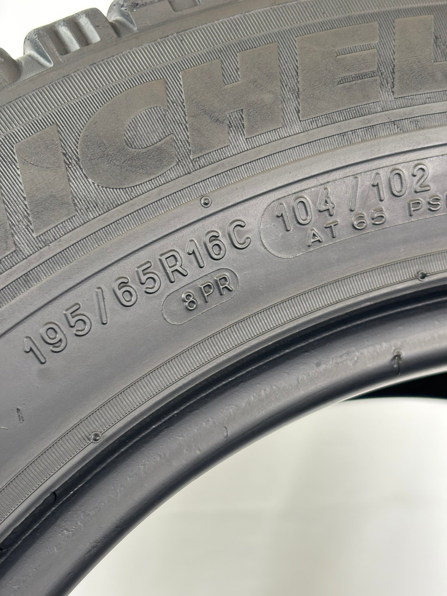 195/65 R16C 104/102S Michelin Agilis Alpin