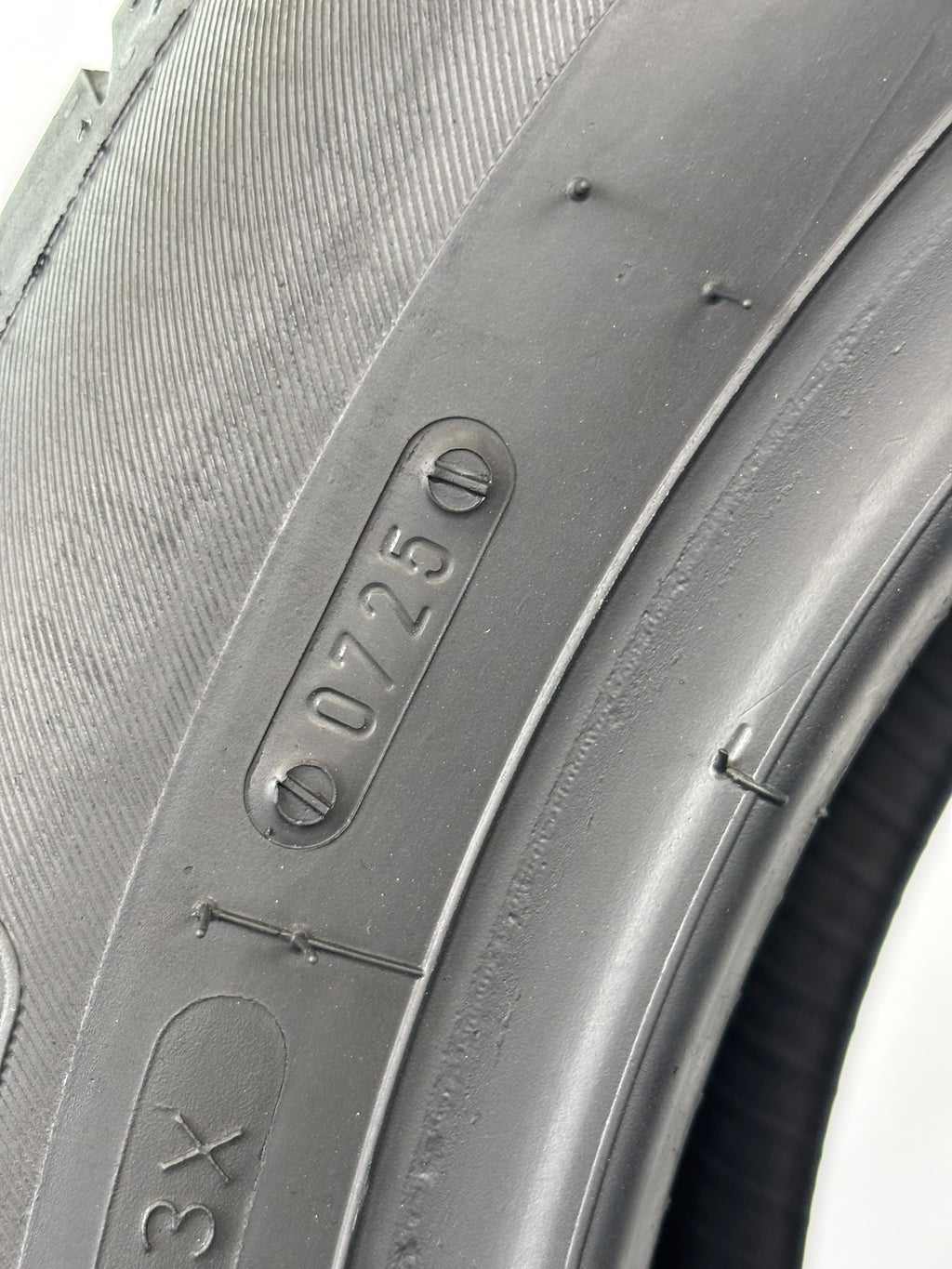 185/60 R15 88H XL Tigar High Performance