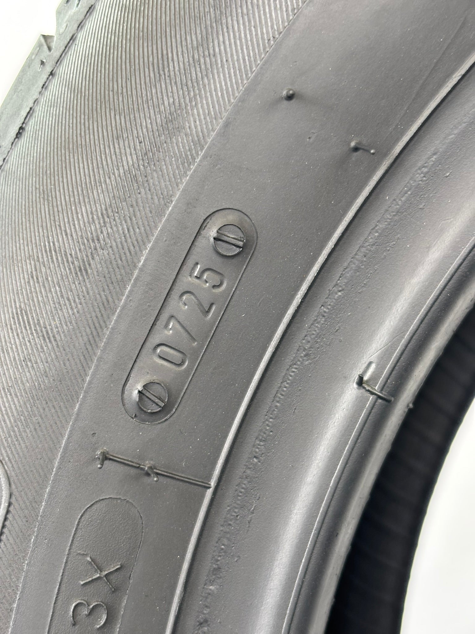 185/60 R15 88H XL Tigar High Performance