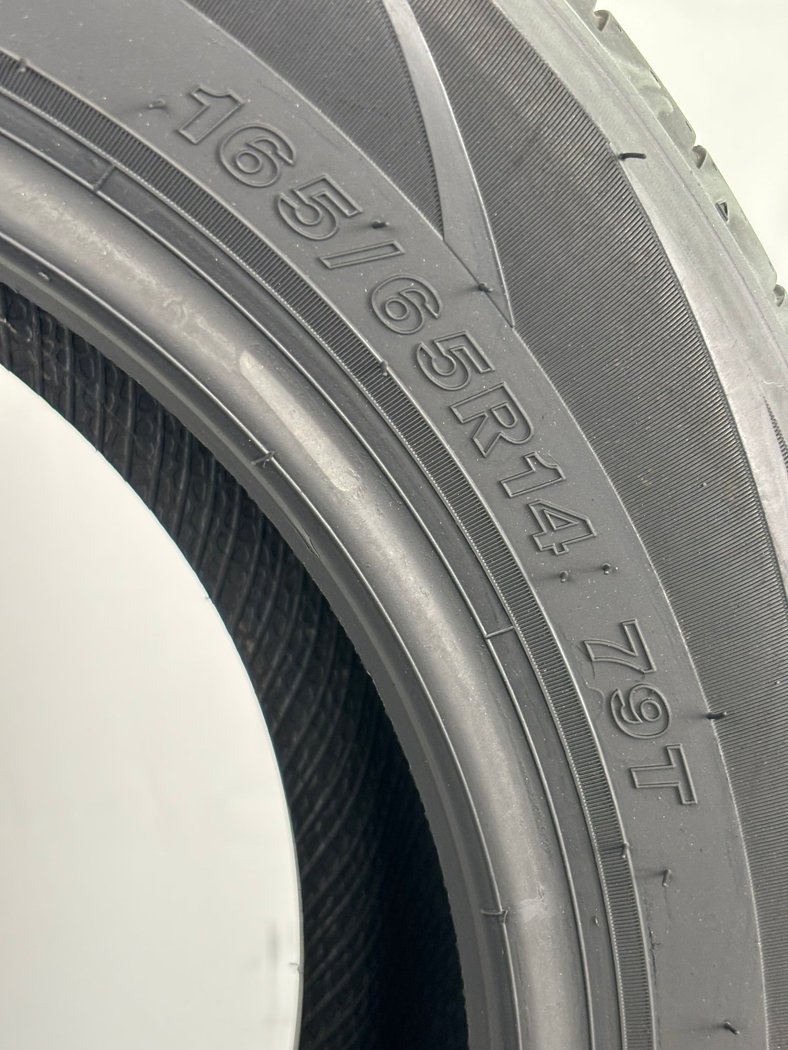 165/65 R14 79T Goodride ZuperEco