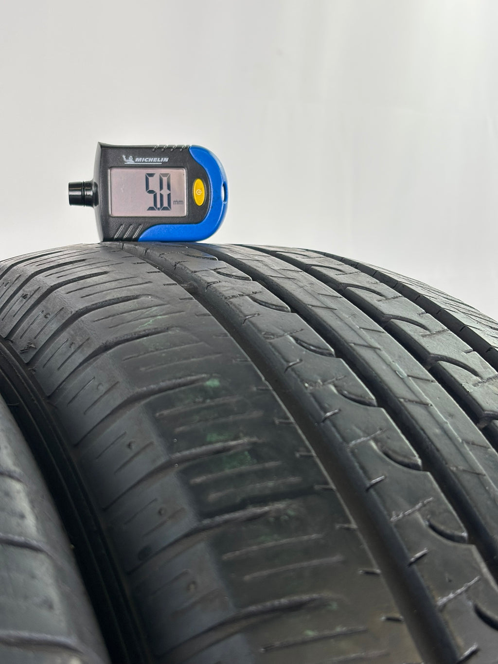 215/60 R17 96H Good Year M+S