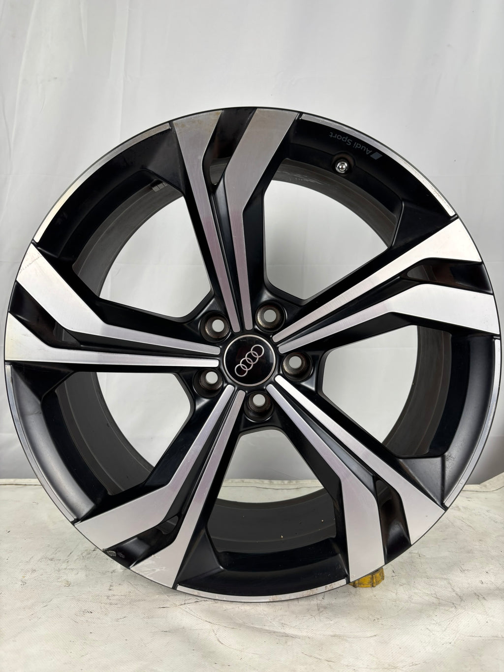 1 Cerchio in lega Audi Sport da 20"