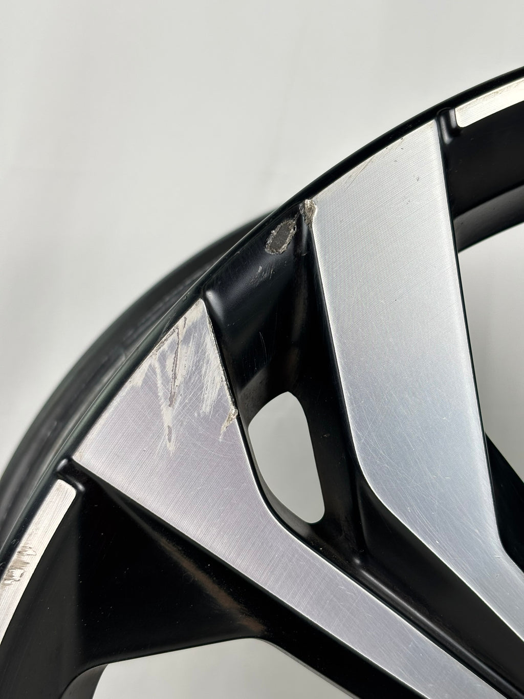 1 Cerchio in lega Audi Sport da 20"