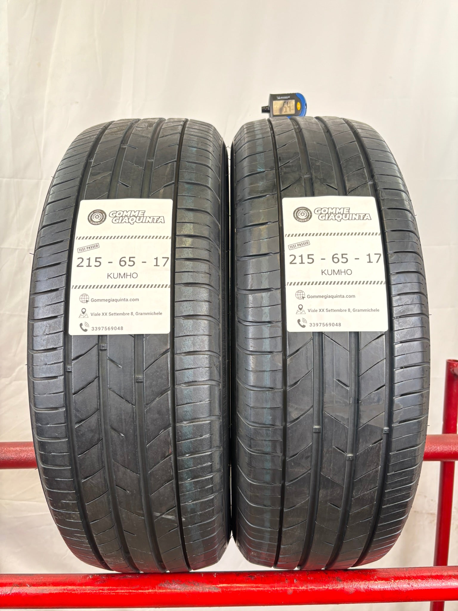 215/65 R17 99V Kumho Ecsta Hs52