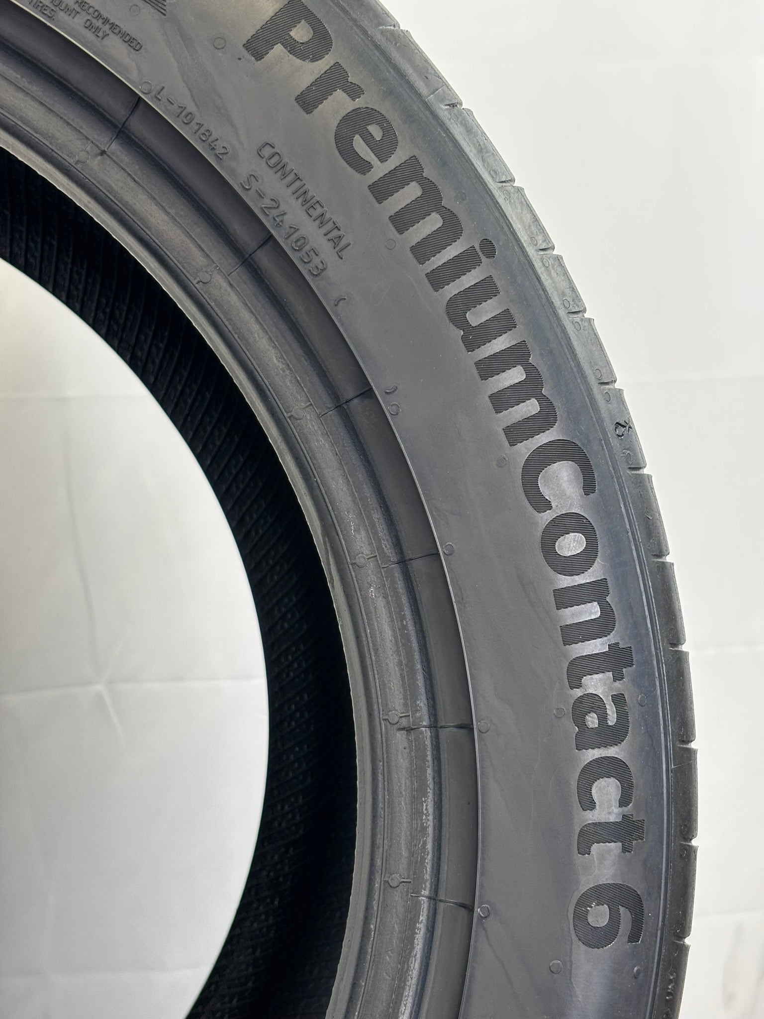 245/45 R17 99Y XL Continental PremiumCOntact 6