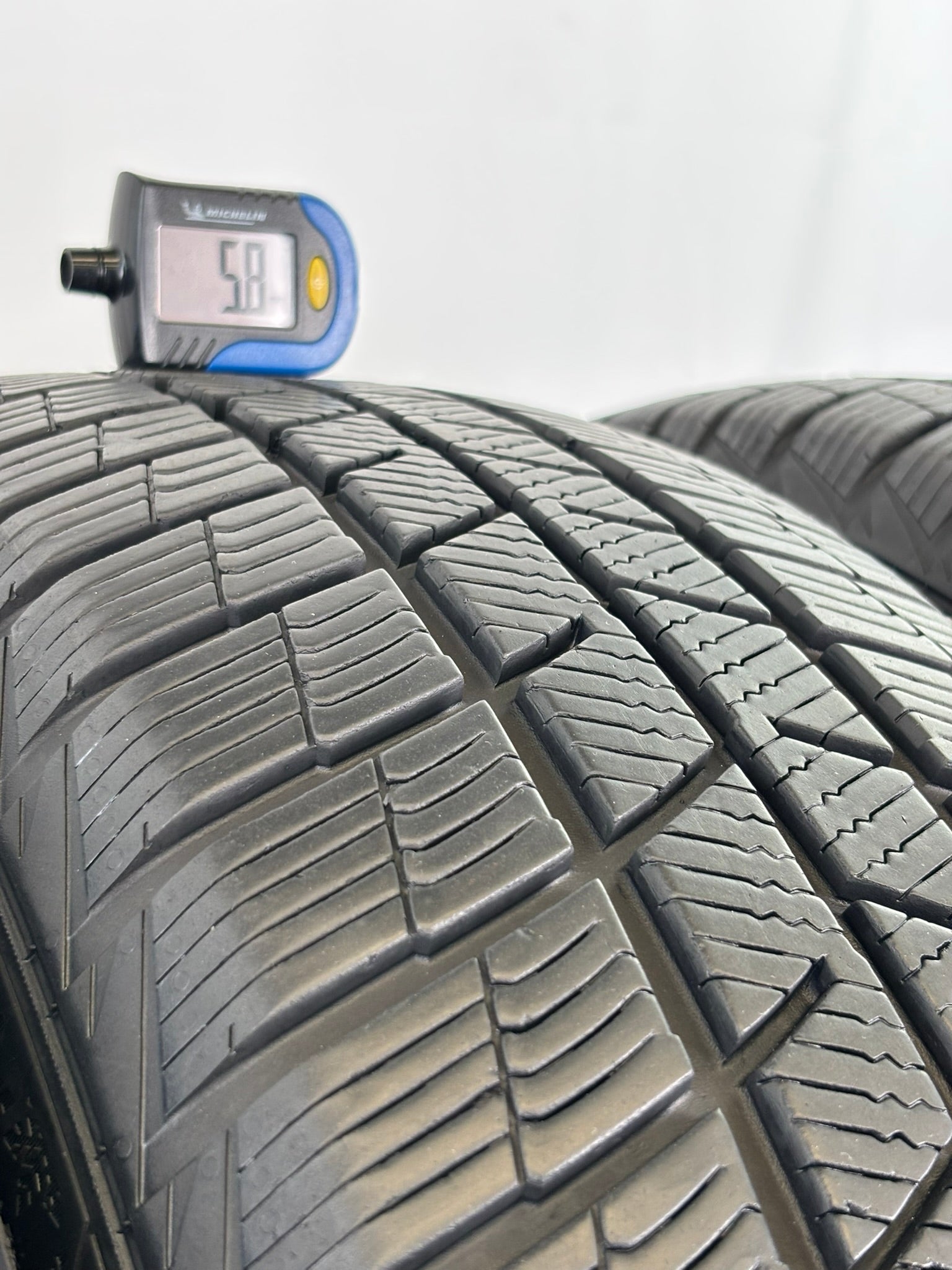 225/65 R17 106H XL Barum Polaris3 M+S