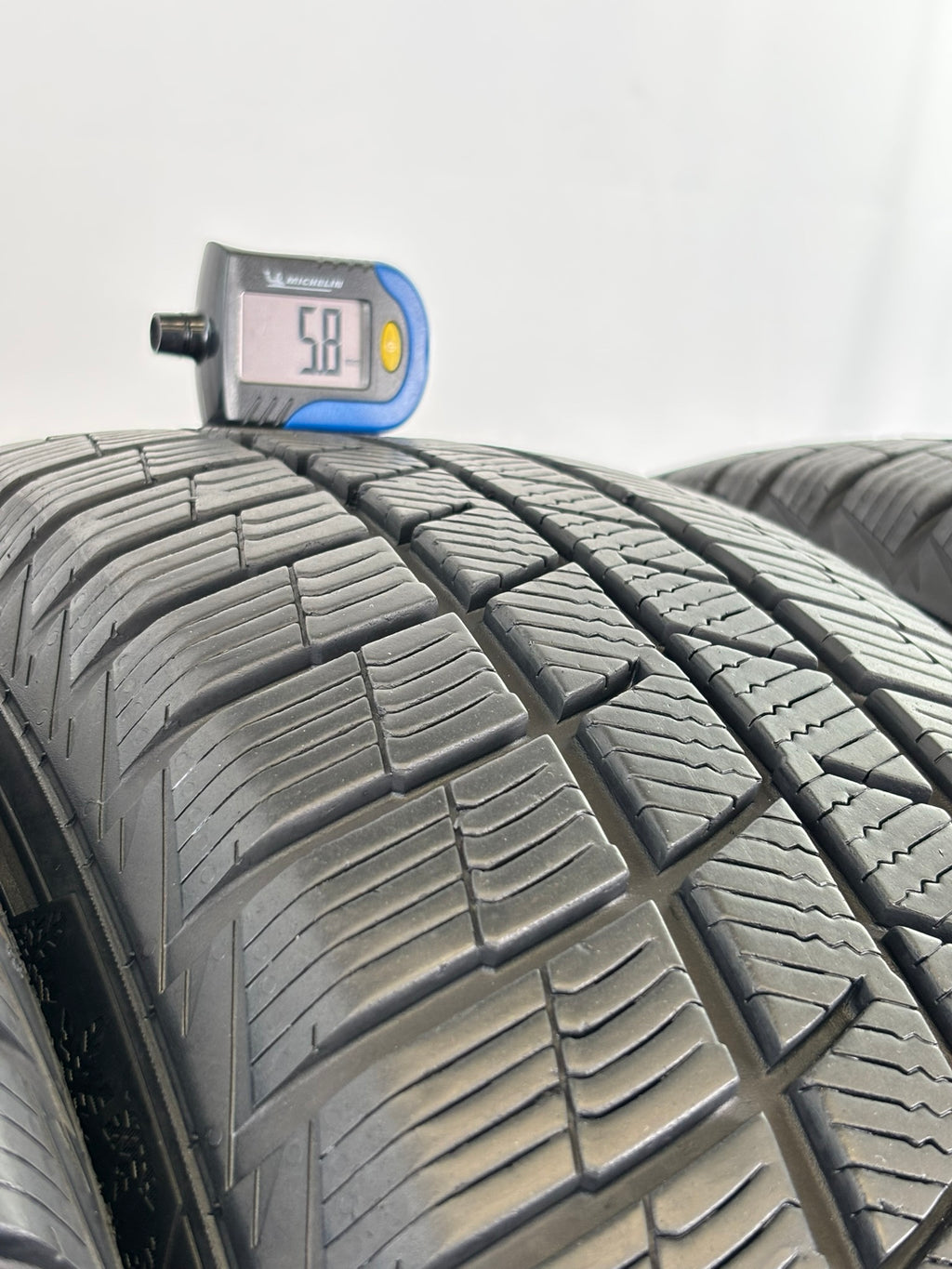 225/65 R17 106H XL Barum Polaris3 M+S