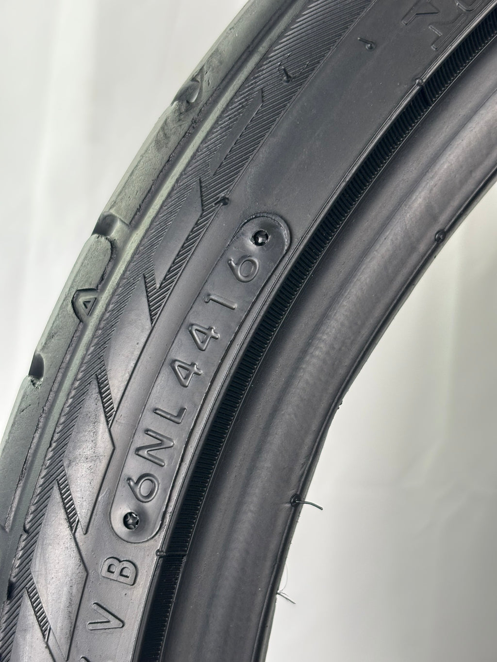 325/25 R20 101Y Toyo Proxes T1 Sport