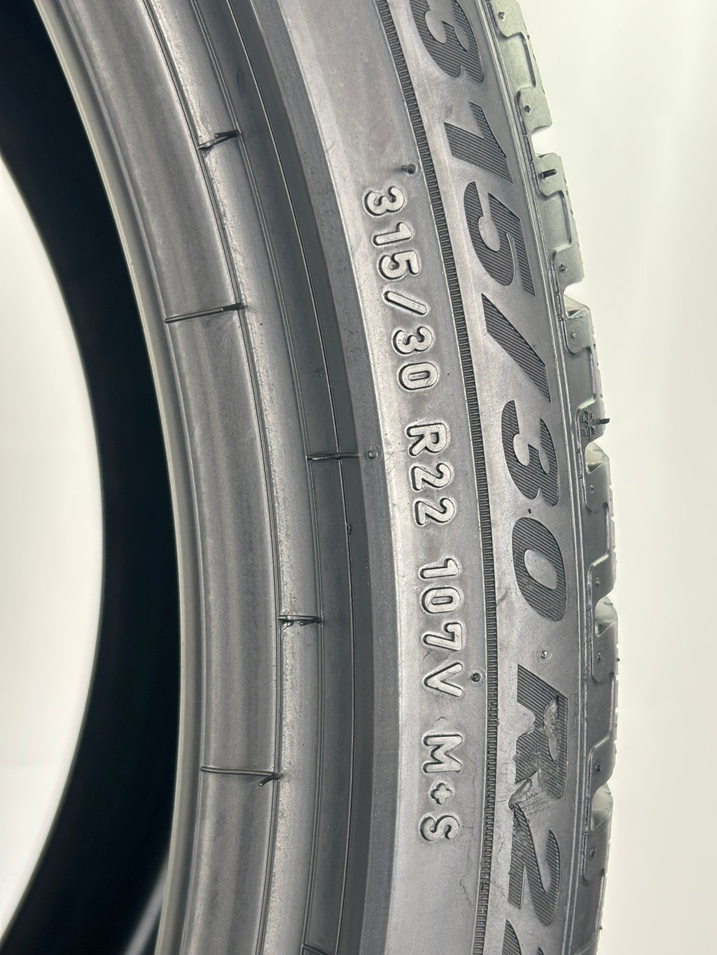 315/30 R22 107V XL Pirelli Scorpion Winter M+S