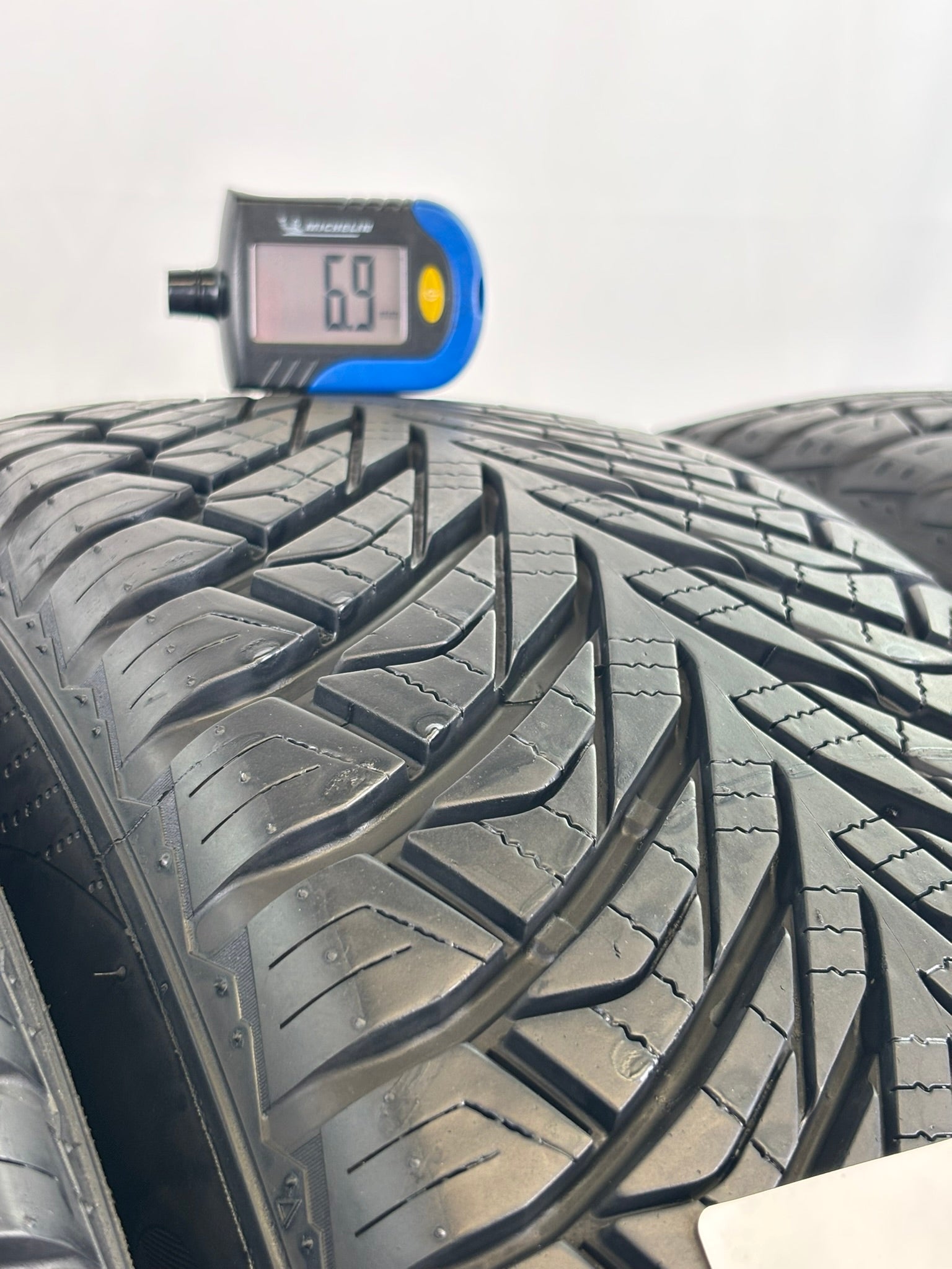 196/60 R15 88H Austone M+S