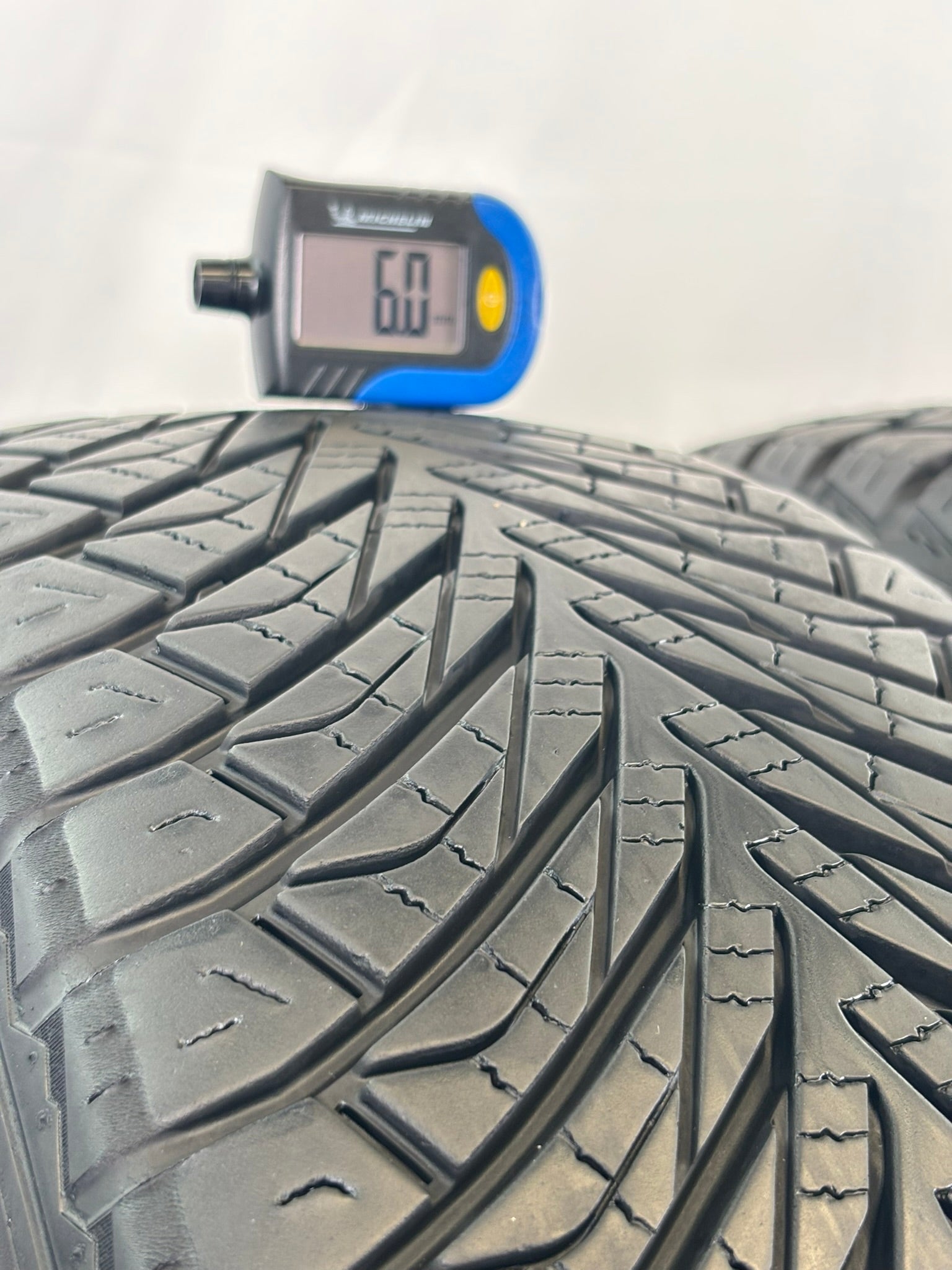 196/60 R15 88H Austone M+S