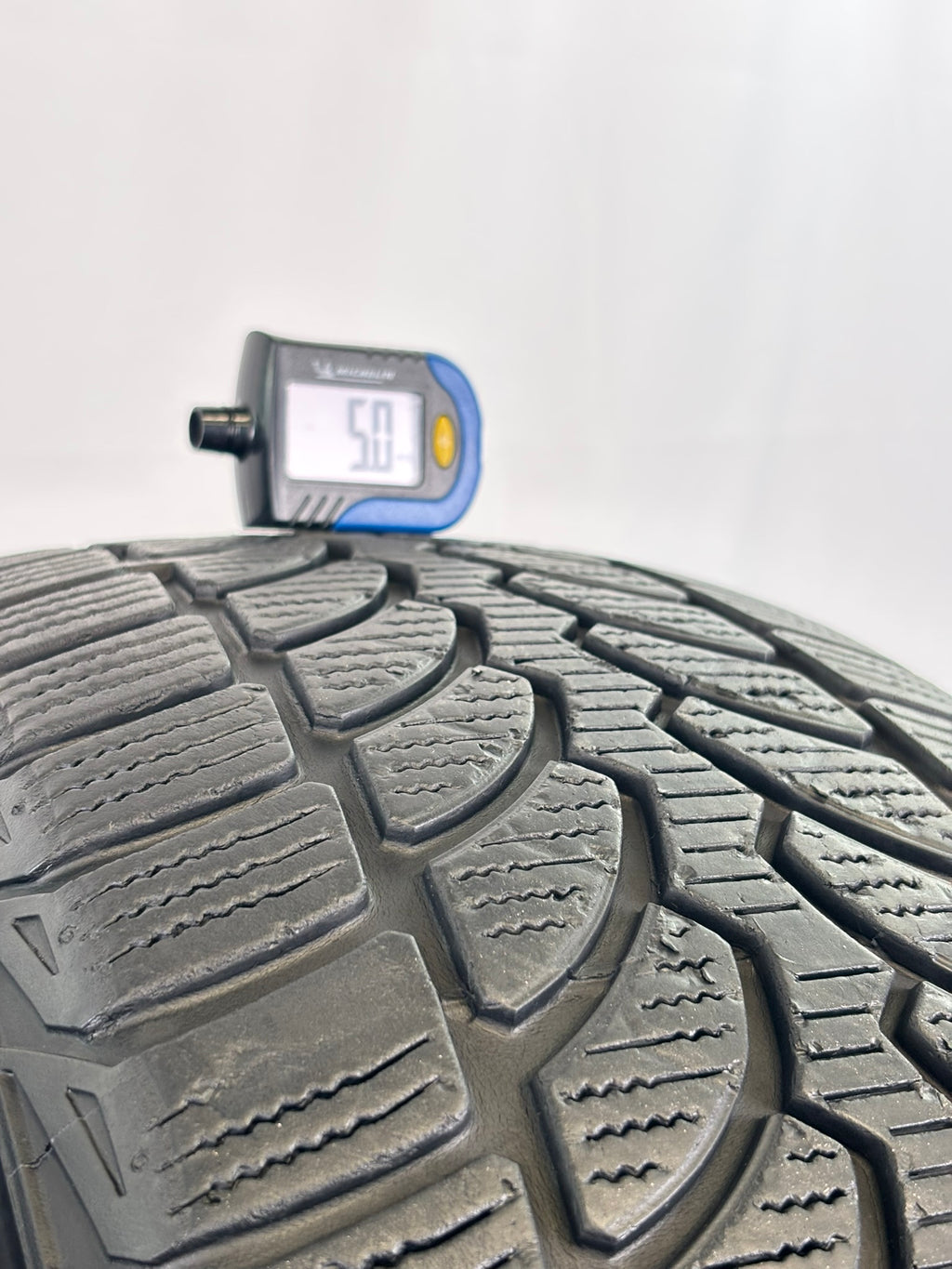 225/55 R16 99H Bridgestone Blizzark MO M+S