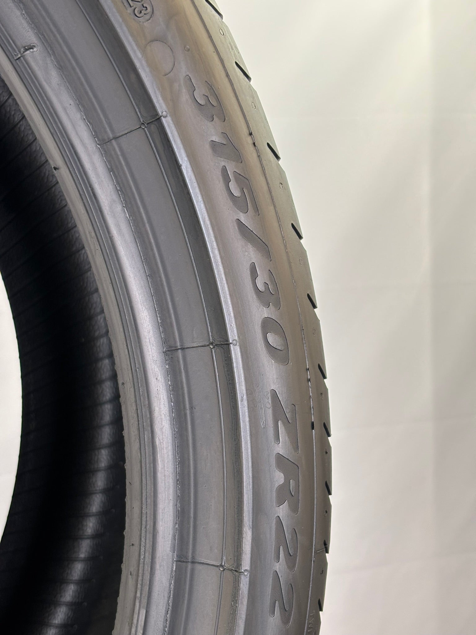 315/30 R22 107Y Pirelli Pzero