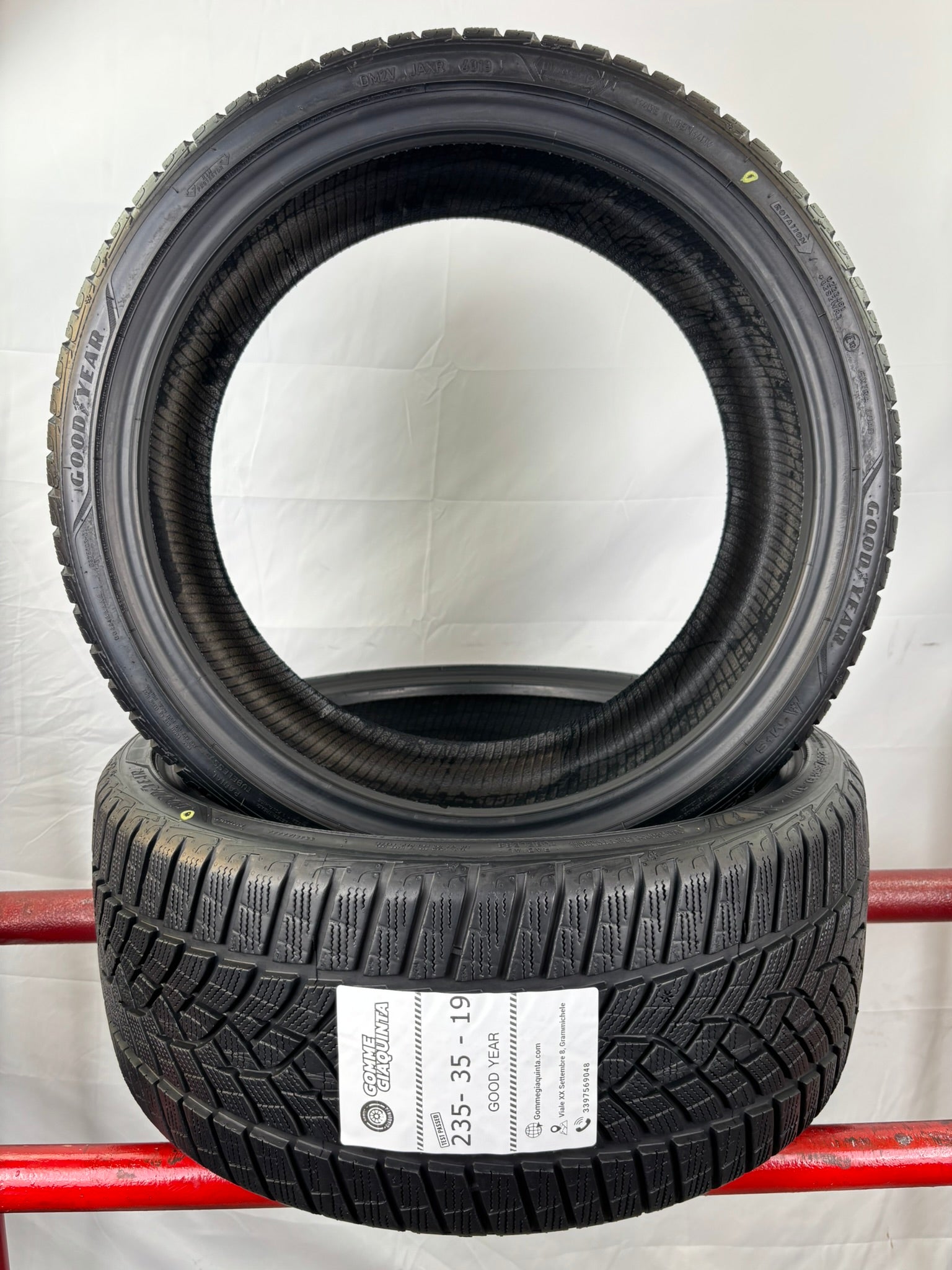 235/35 R19 91W XL Good Year Ultra Grip M+S