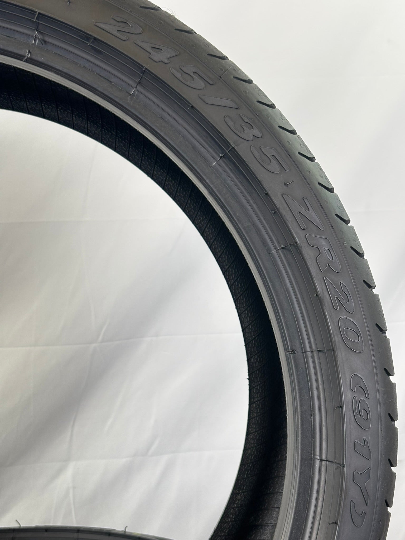 245/35 R20 91Y Pirelli Pzero N1