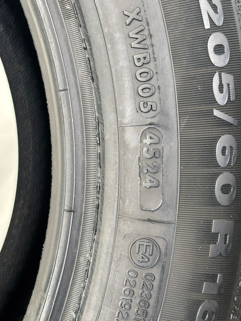 205/60 R16 92H Apollo Alnac 4G