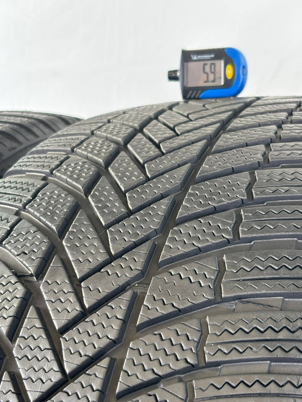 285/40 R21 109V XL Bridgestone Blizzak LM005