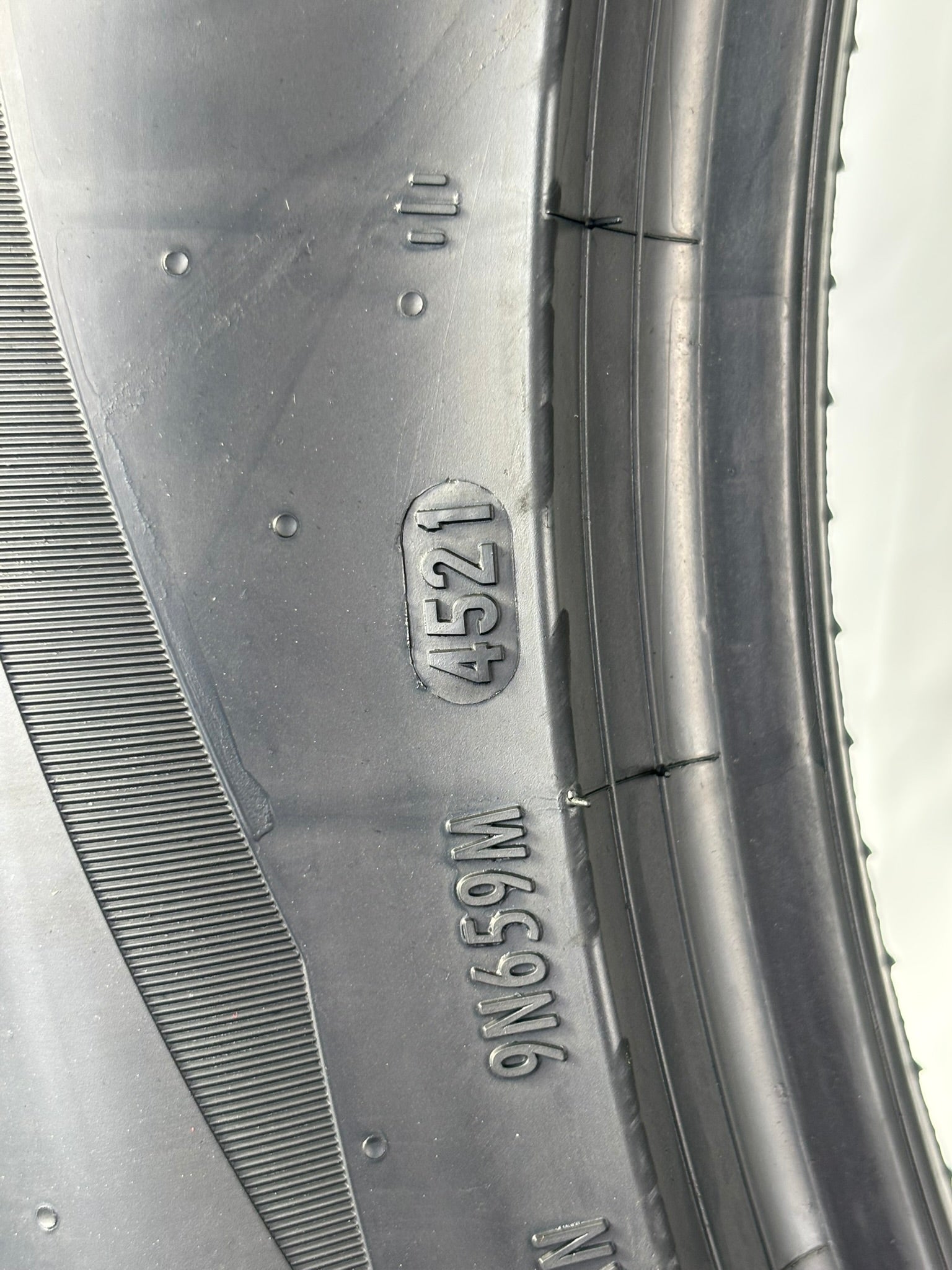 285/45 R21 113Y Pirelli Scorpion Zero All Season M+S