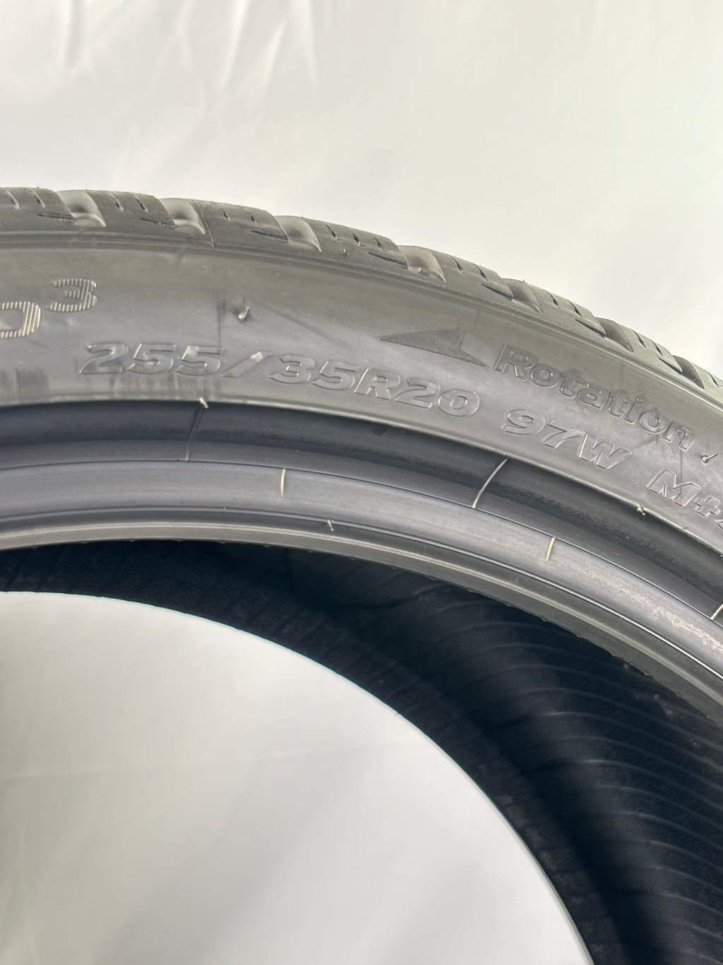 255/35 R20 97W Hankook I*cept 3 M+S