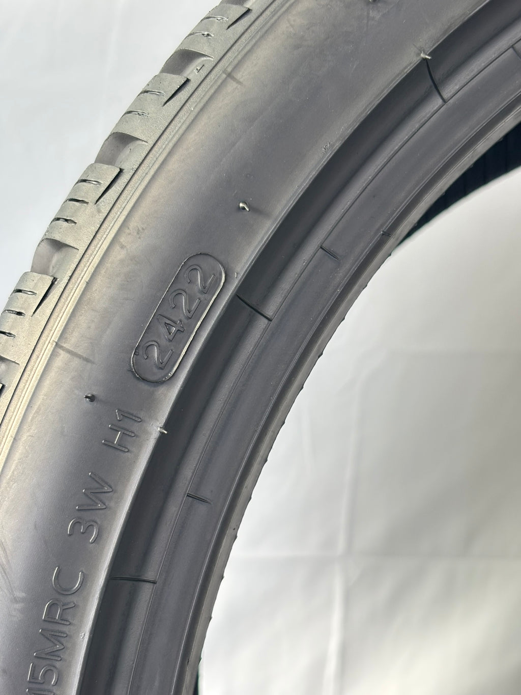 255/35 R20 97W Hankook I*cept 3 M+S