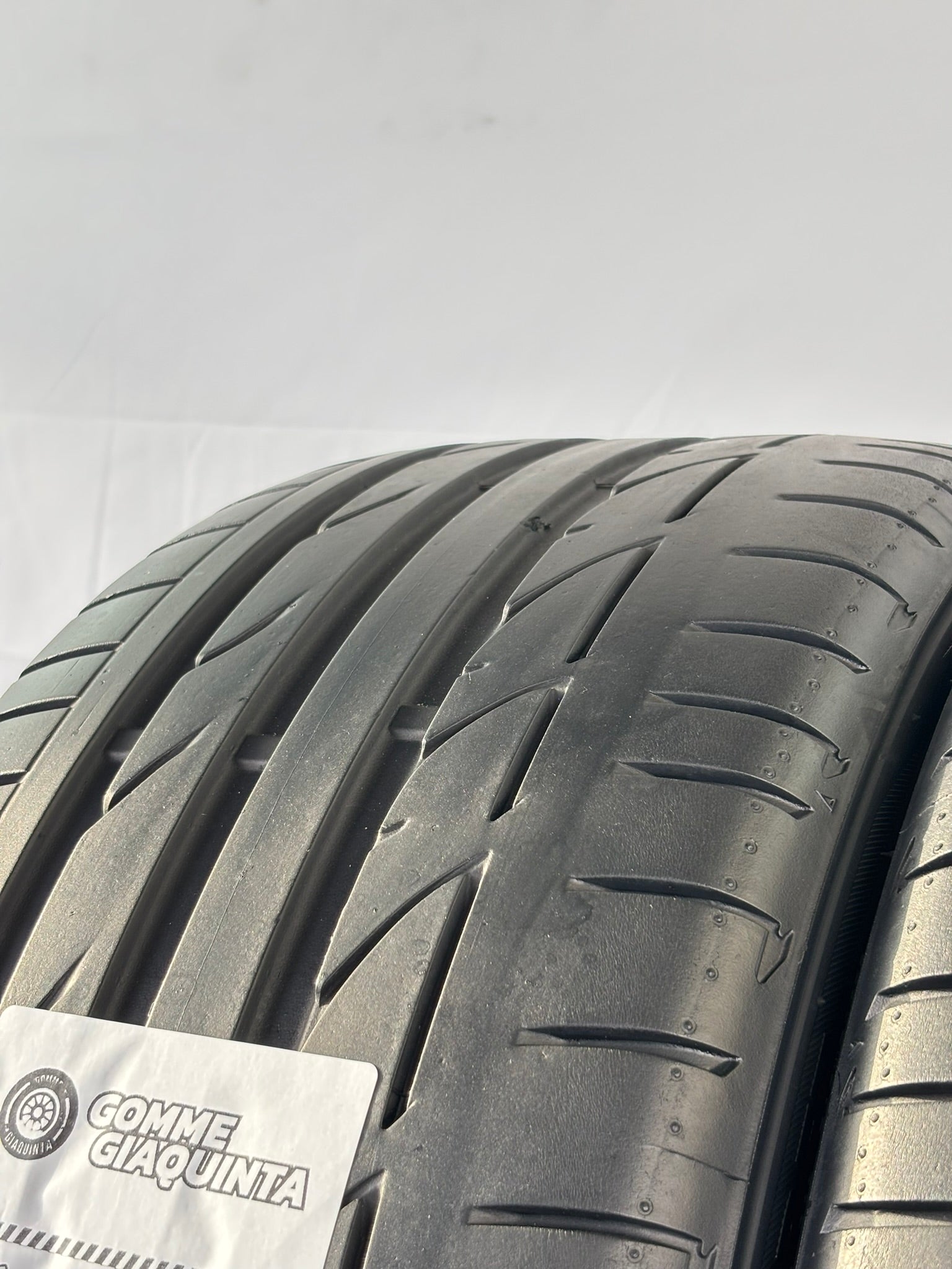 255/40 R18 95Y Bridgestone Aleanza S001 RSC