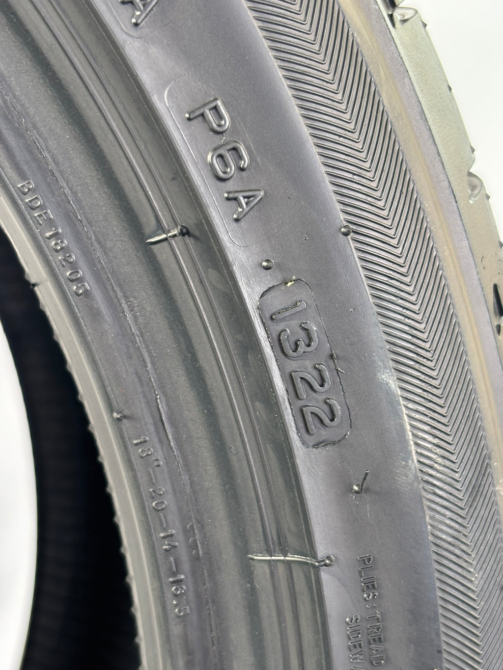 255/40 R18 95Y Bridgestone Aleanza S001 RSC