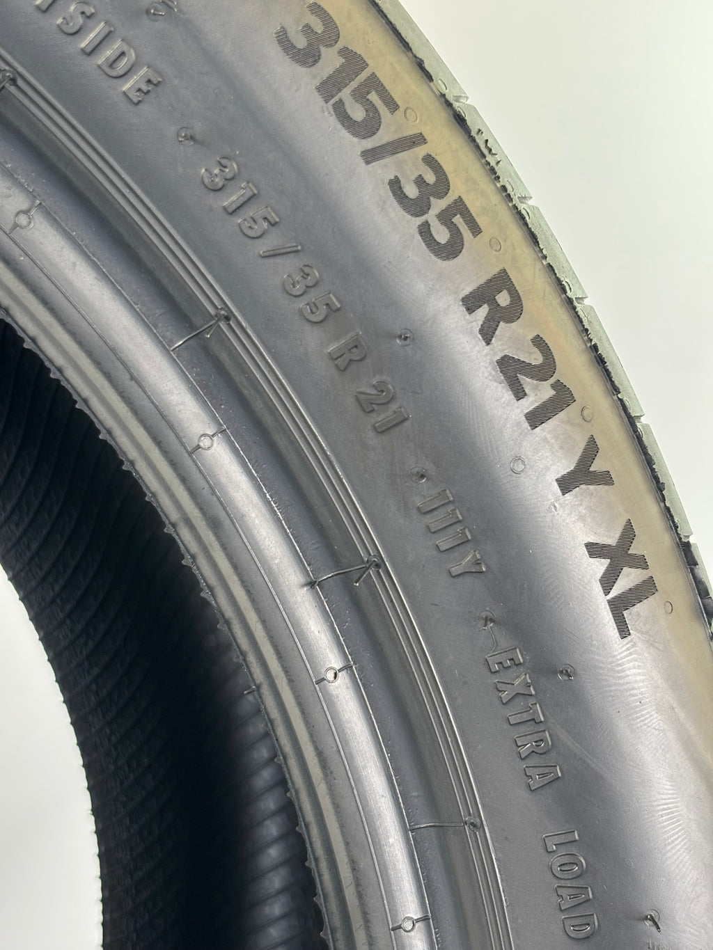 315/35 R21 111Y XL Continetal PremiumContact 6 RSC