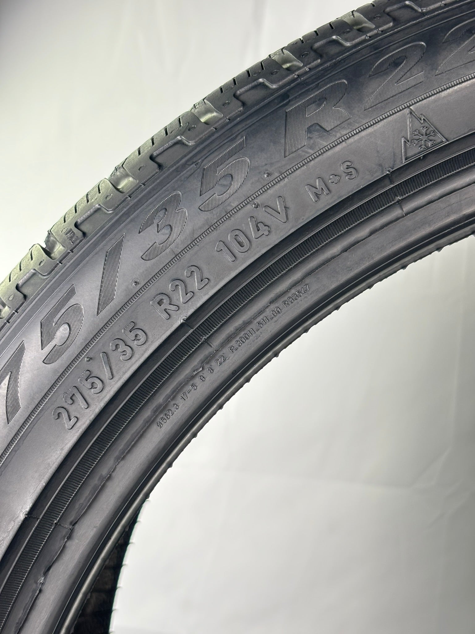 275/35 R22 104V Pirelli Scorpion Winter M+S