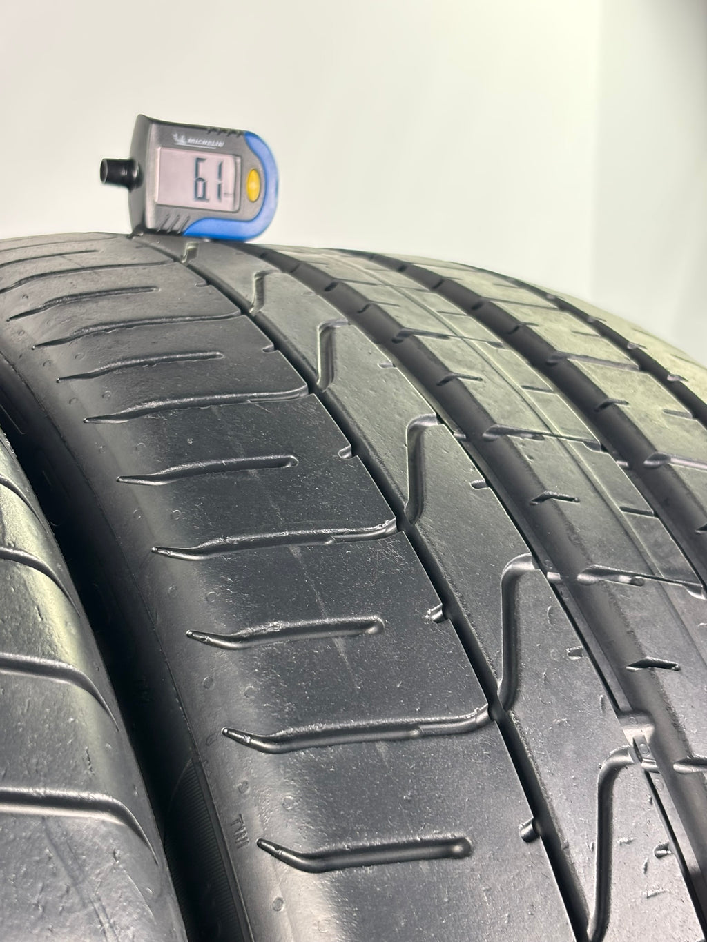 285/35 R22 106Y Pirelli Pzero NO