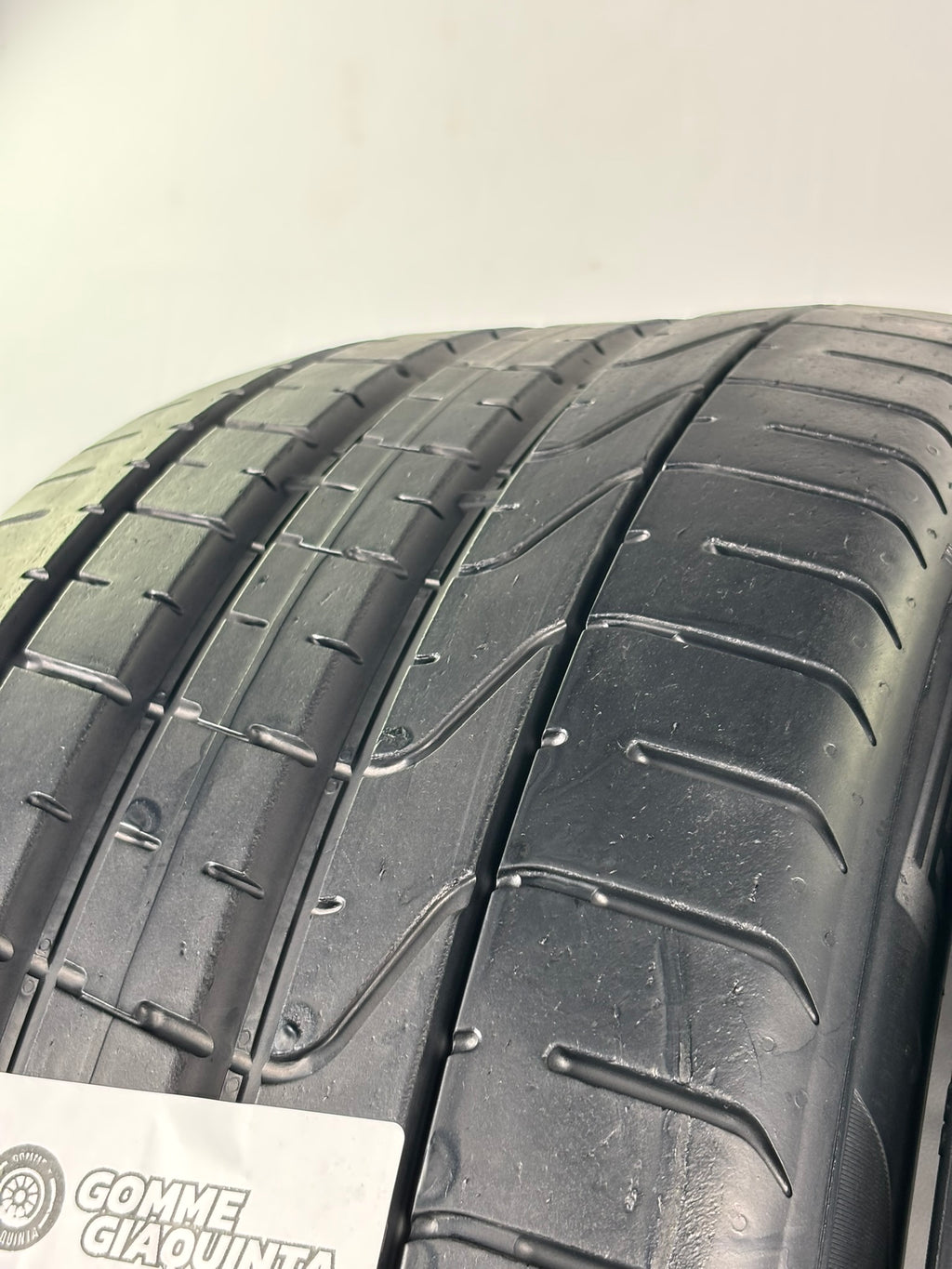 285/35 R22 106Y Pirelli Pzero NO