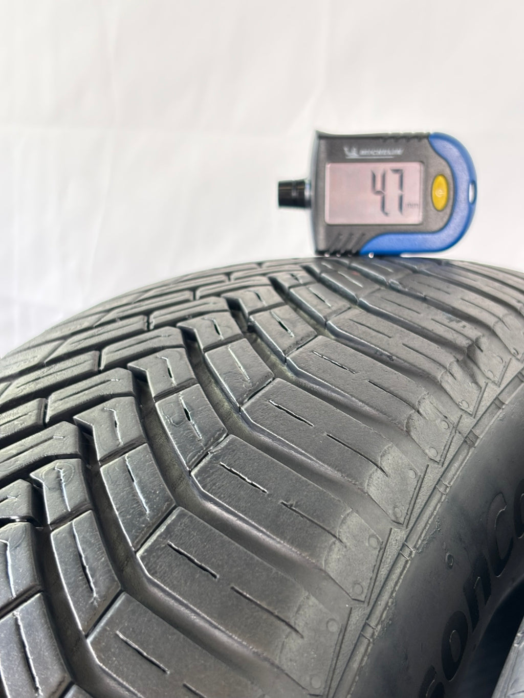 185/65 R15 92T XL Continental All Season Contact M+S