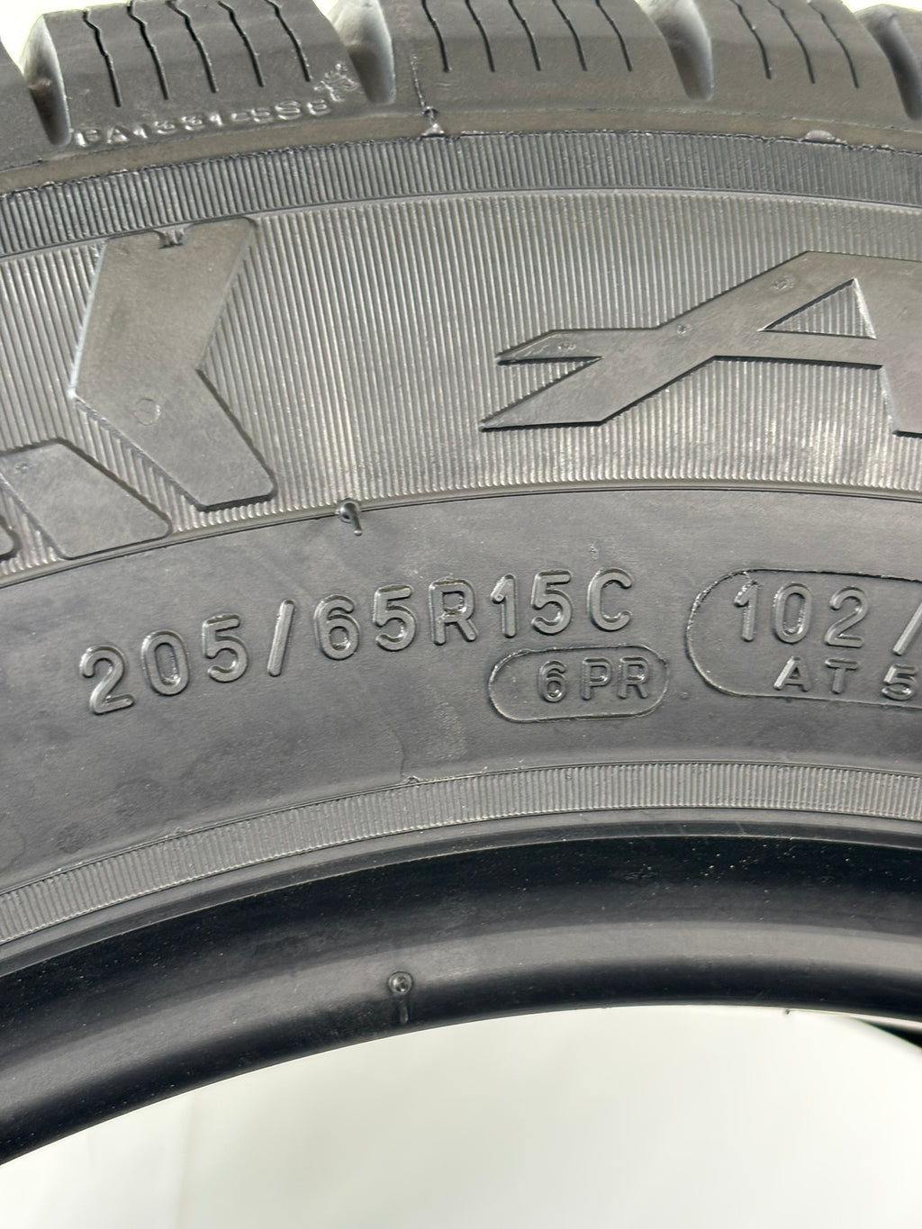 205/65 15C 102T Michelin Agilis 51 Snow-Ice M+S