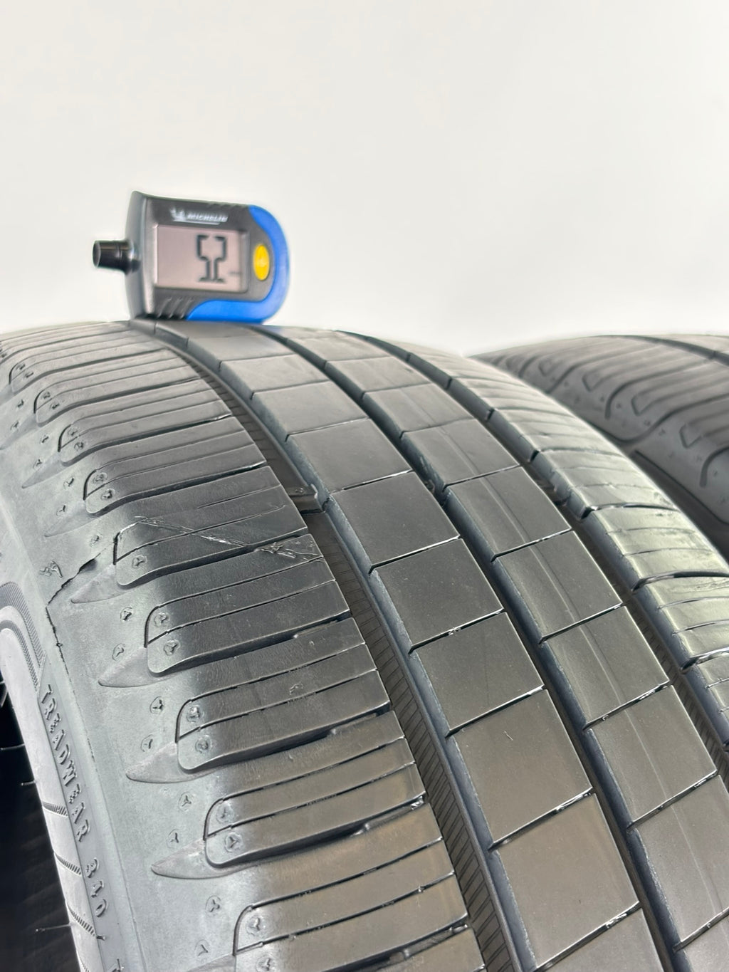 195/60 R18 96H XL Good Year Efficient Grip