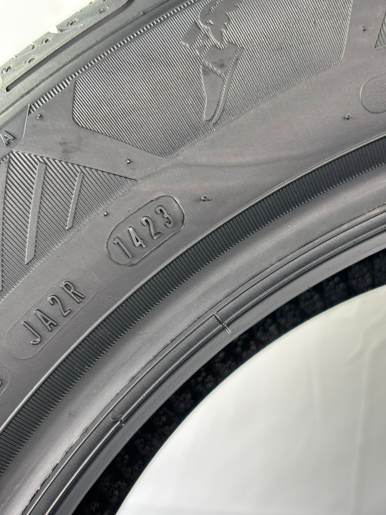 195/60 R18 96H XL Good Year Efficient Grip