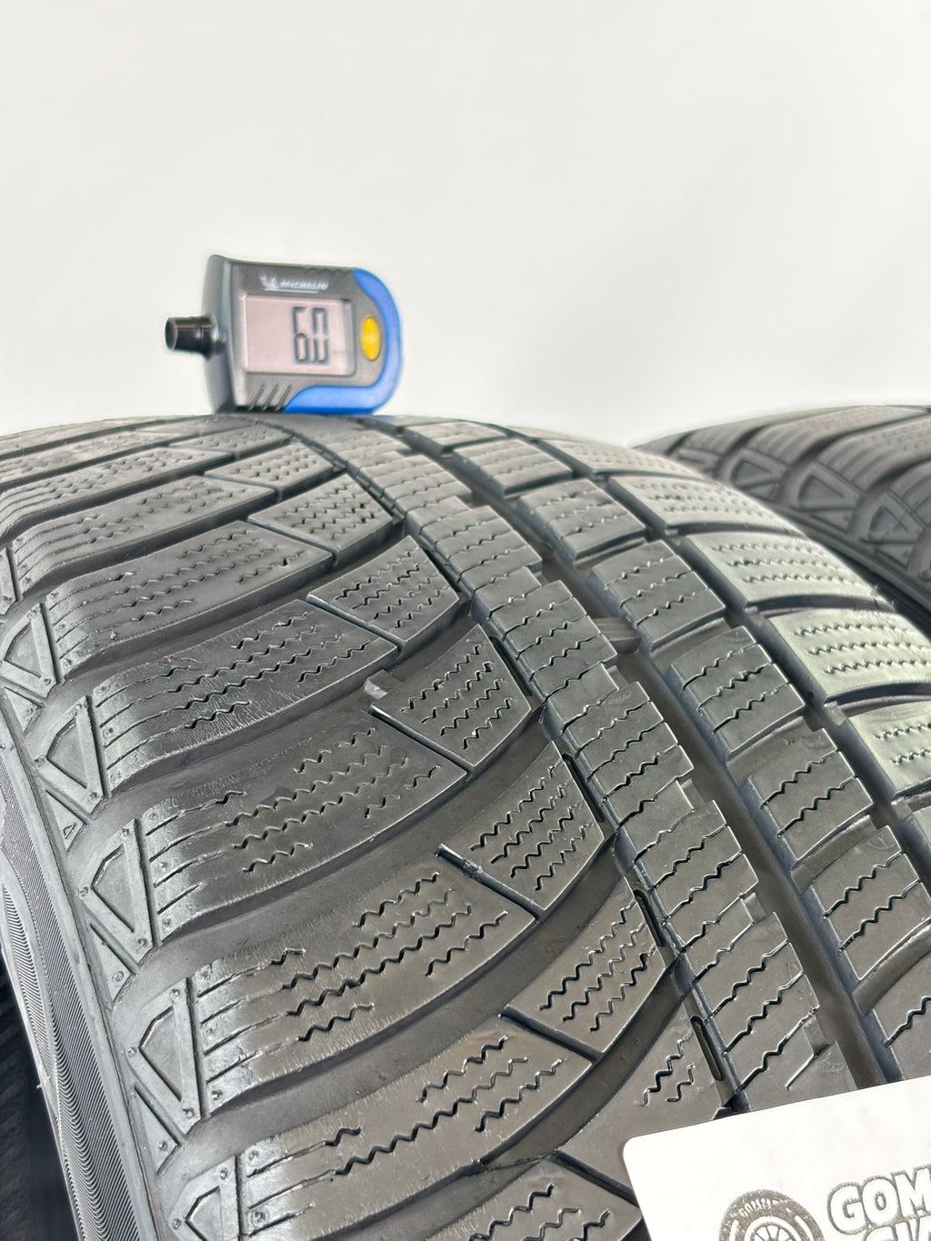 225/50 R17 98V XL Roadx All Season M+S