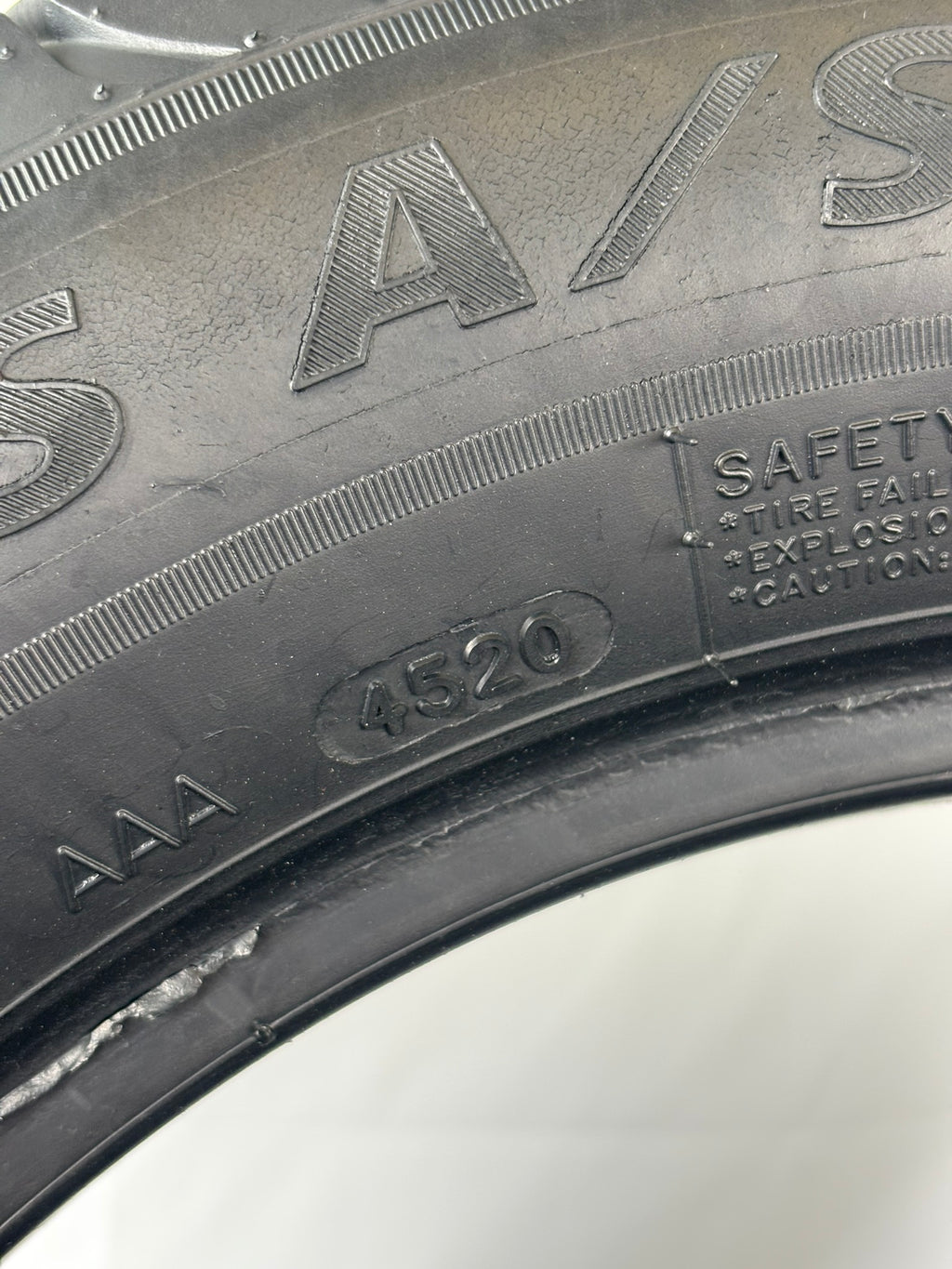 185/65 R15 92T XL Lanvigator Catchfors All Season