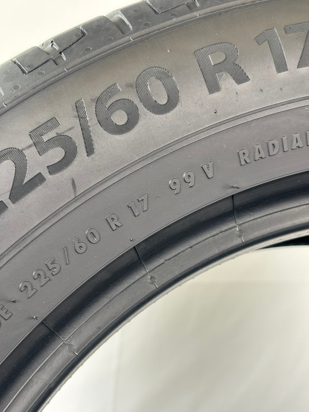 225/60 R17 99V Barum Bravuris 5 Hm