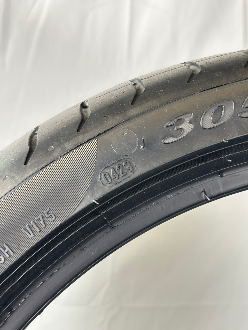 305/30 R20 103Y XL Pirelli Pzero tm N1
