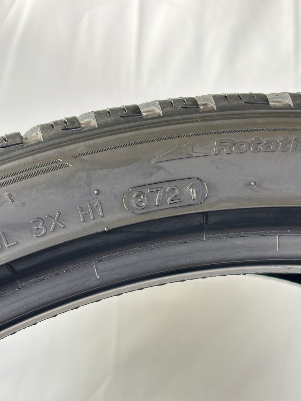 265/35 R22 102W Hankook Winter I*cept evo3 X M+S
