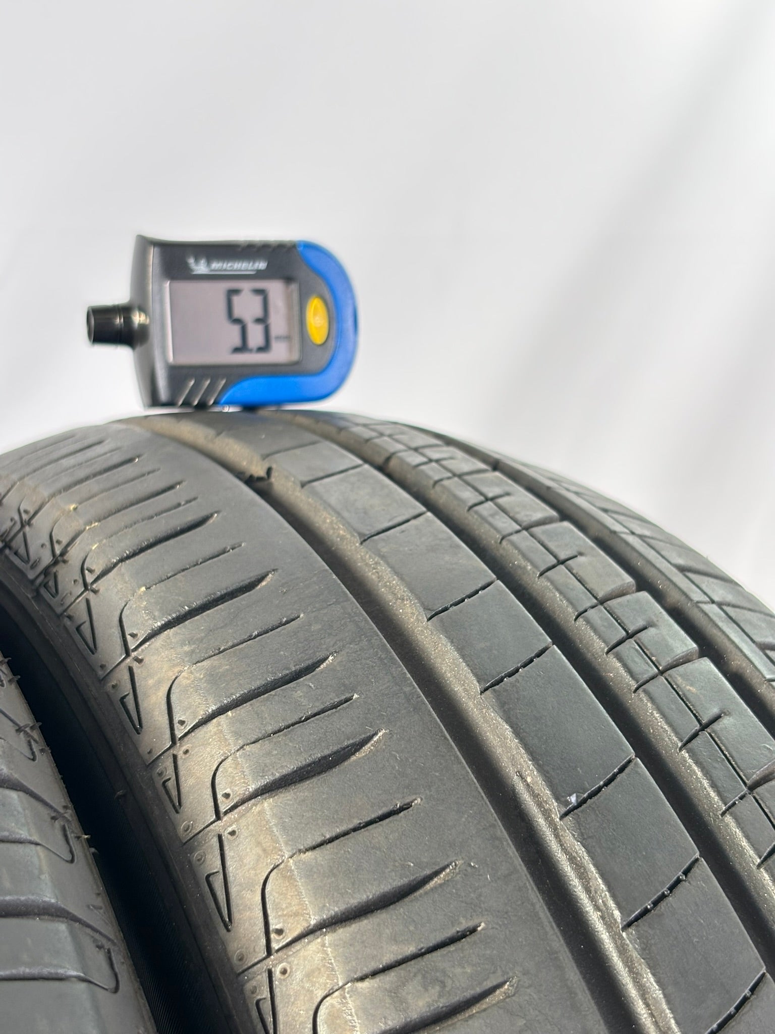 175/65 R15 Aplus A609 M+S