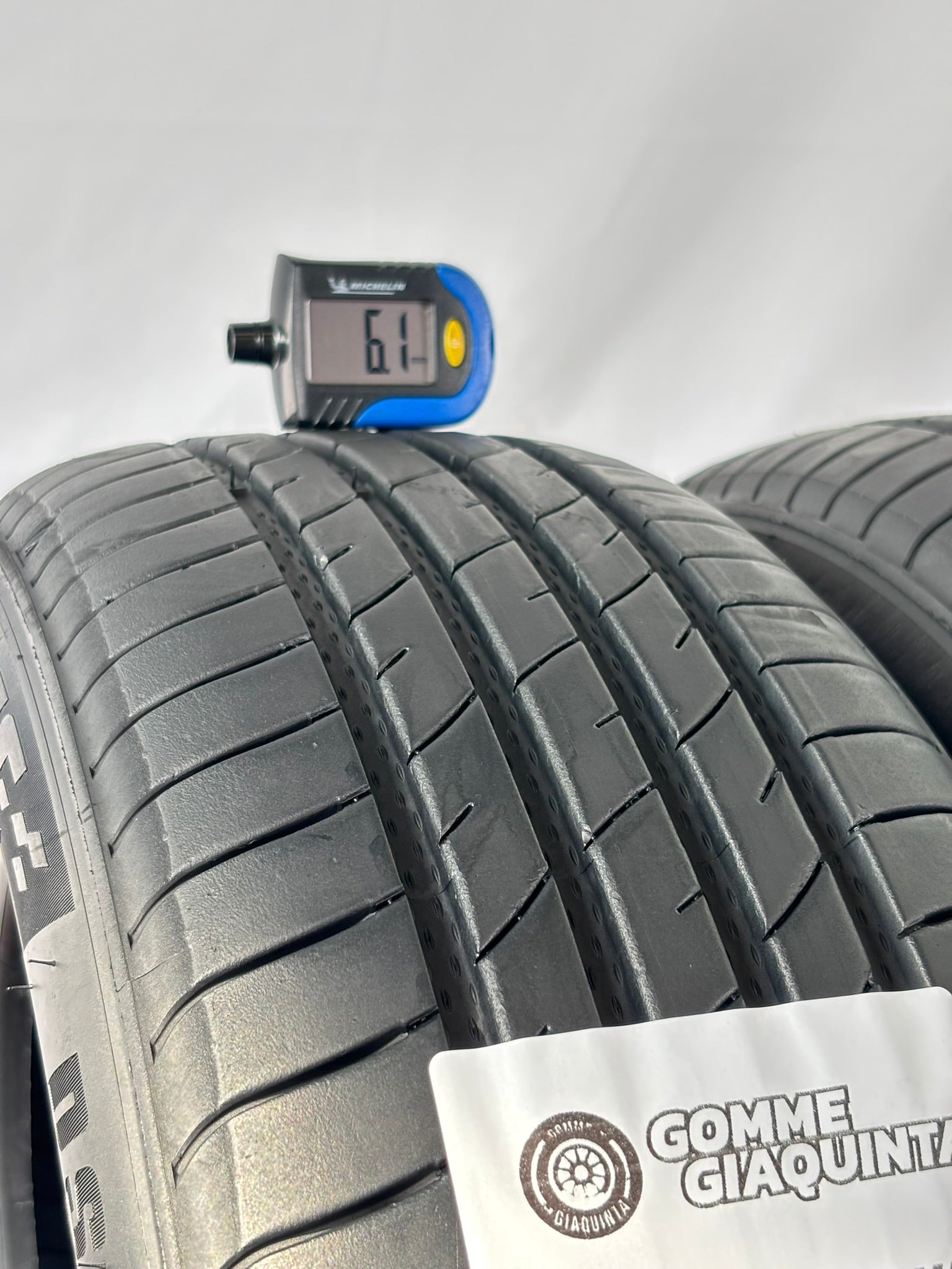 185 60 R14 82H Delinte Ds2