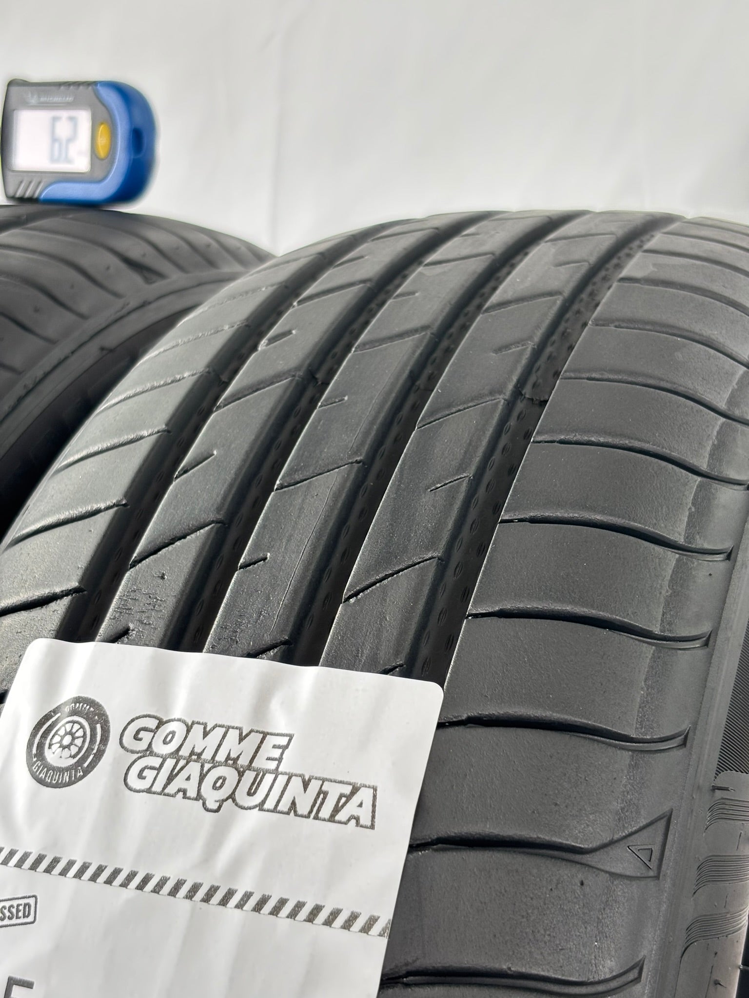 185 60 R14 82H Delinte Ds2