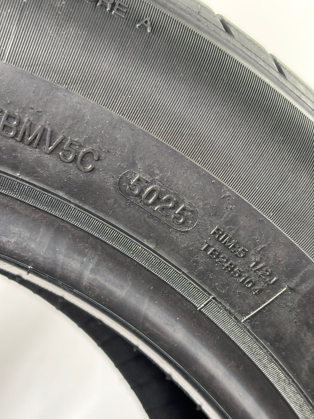 185 60 R14 82H Delinte Ds2
