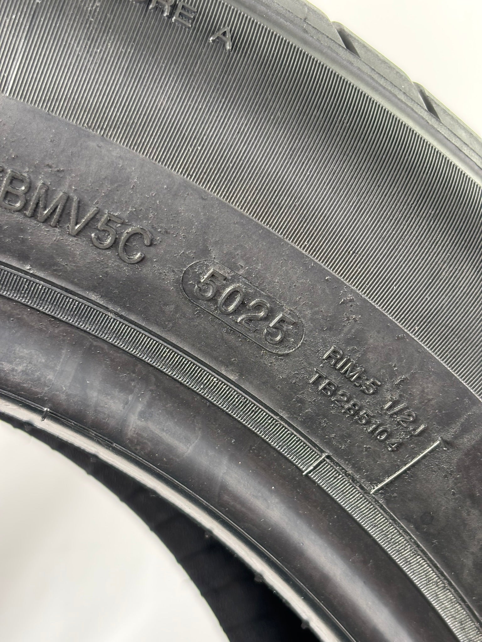 185 60 R14 82H Delinte Ds2