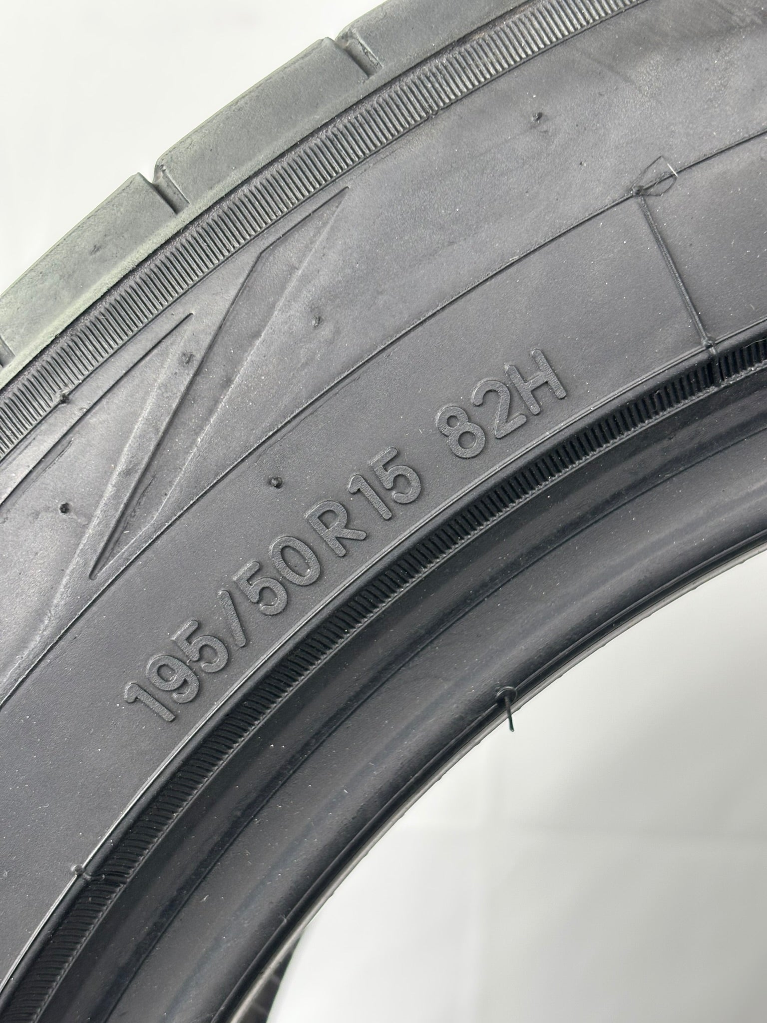 195 50 15 82H Toyo Proxes Comfort