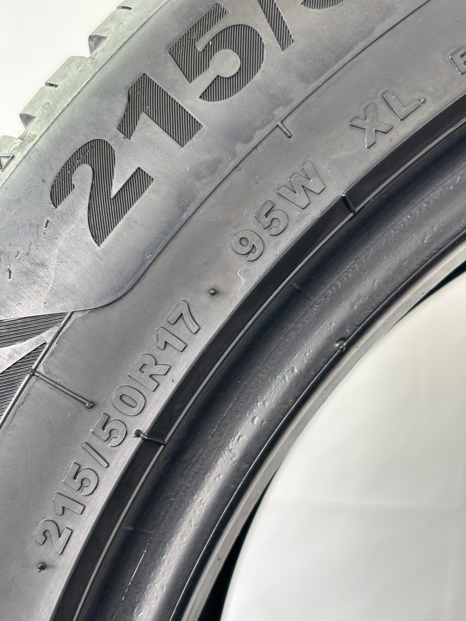 215 50 R17 9W XL Giti 4Stagioni M+S